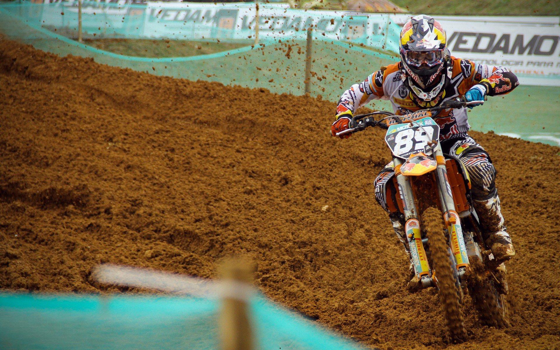 法国新星埃基蒂克空降默西塞德 利物浦医疗室迎来关键一日